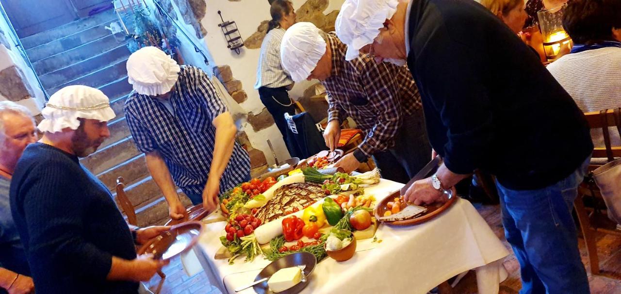 Landgasthaus "Zum Engel" Neuleiningen Bagian luar foto