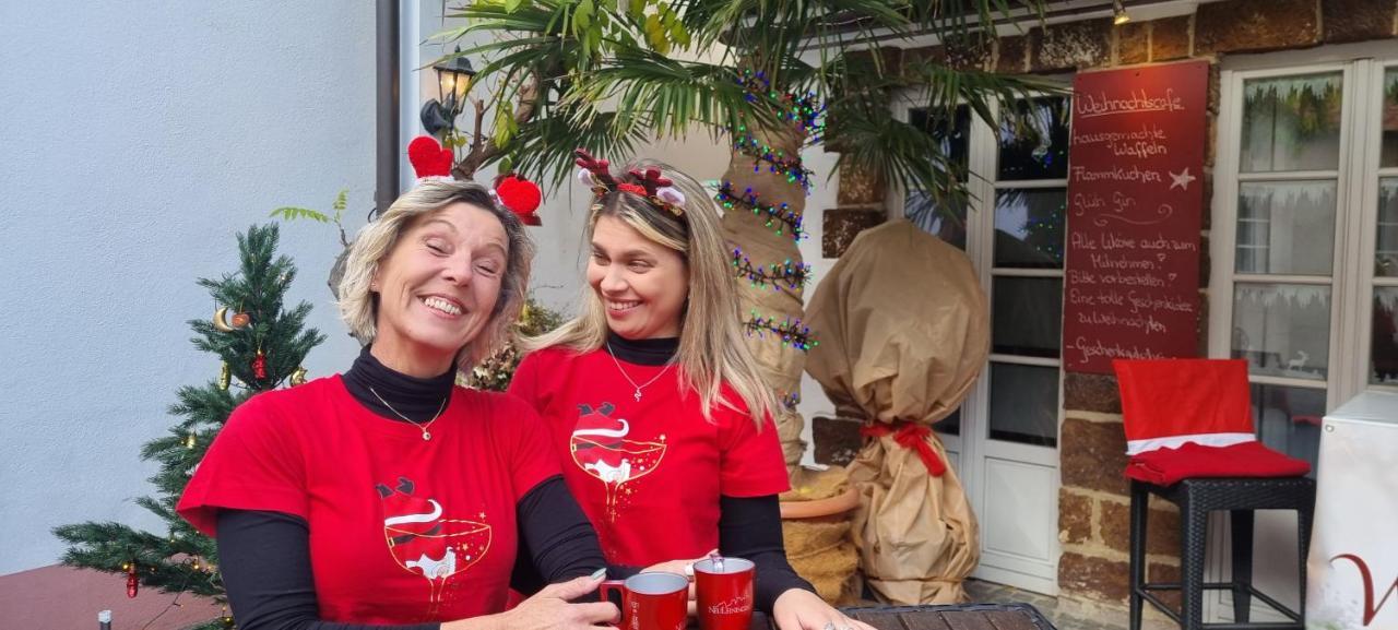 Landgasthaus "Zum Engel" Neuleiningen Bagian luar foto